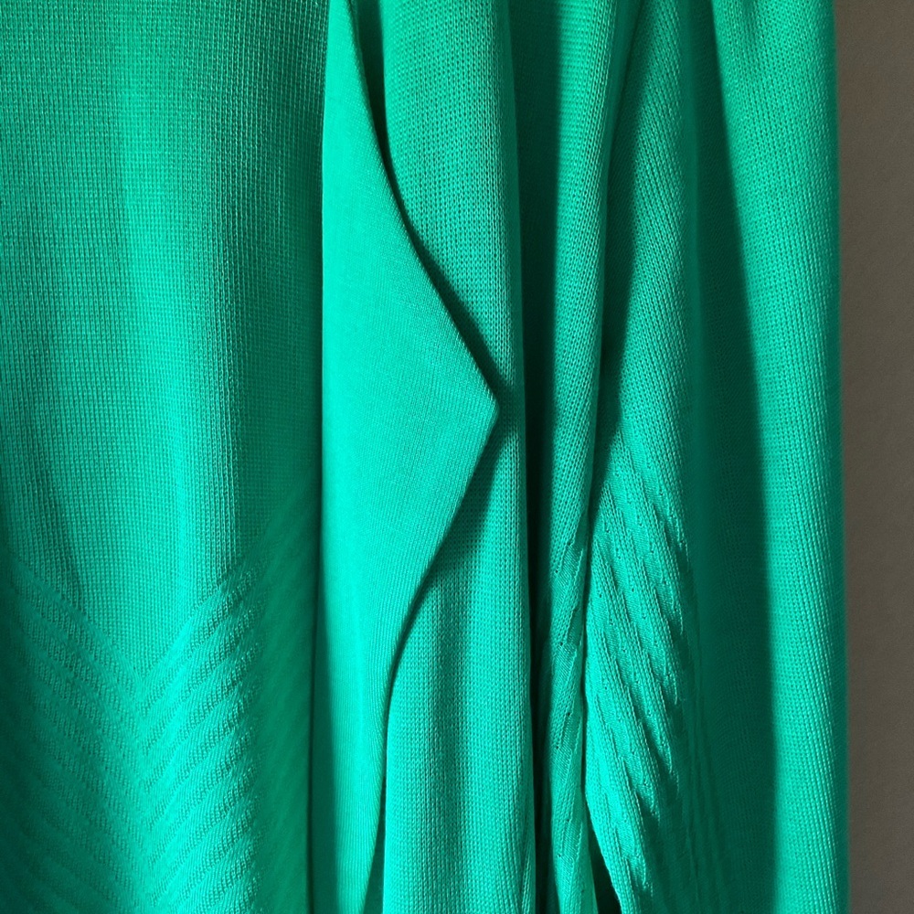 Ming Wang cardigan. Open front. Green. Size 1X - Picture 4 of 11